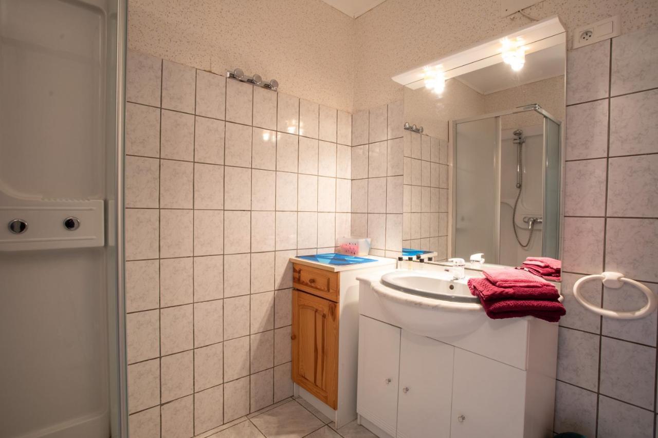 Apartament Le Mont Guillaume - 1 Chambre Terrasse Et Jardin Saint-André-dʼEmbrun Zewnętrze zdjęcie