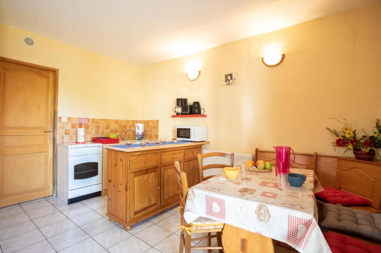 Apartament Le Mont Guillaume - 1 Chambre Terrasse Et Jardin Saint-André-dʼEmbrun Zewnętrze zdjęcie