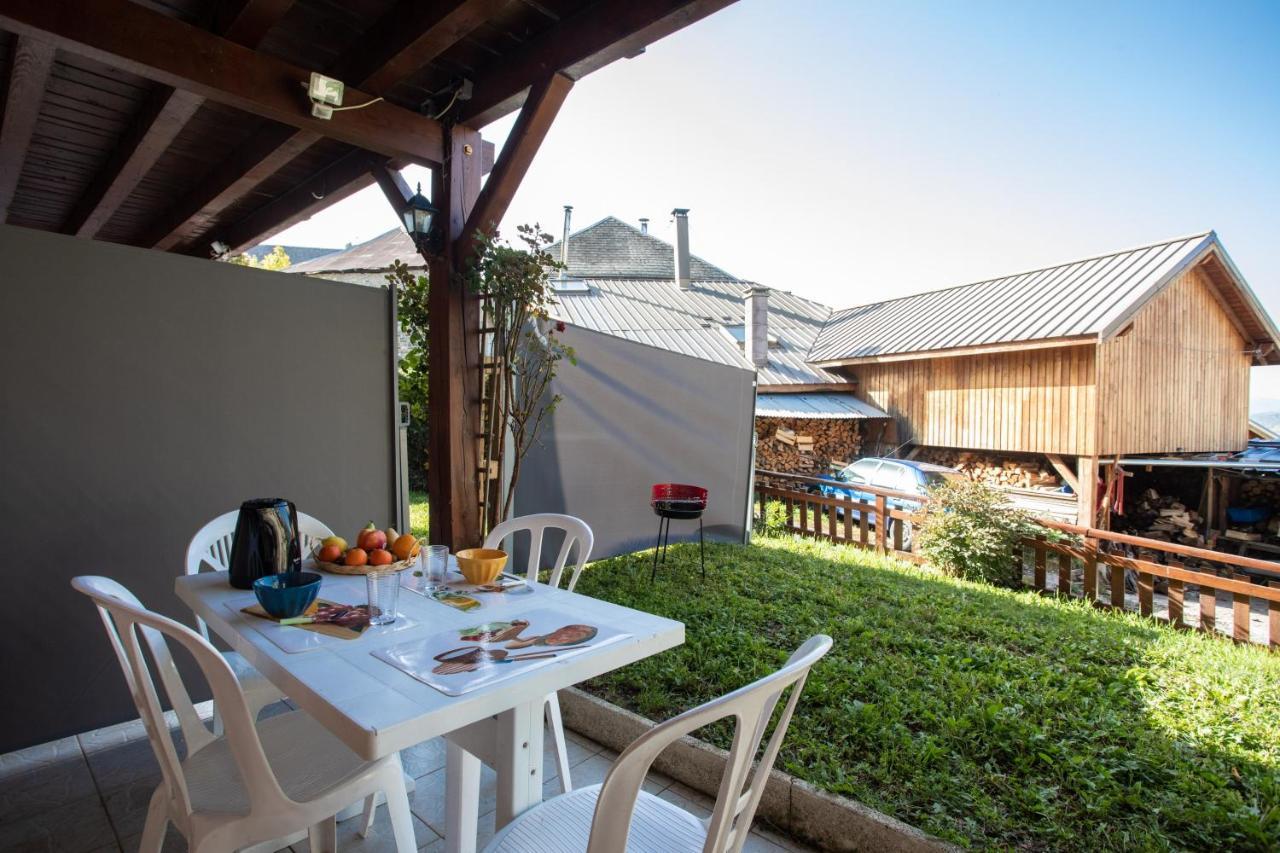 Apartament Le Mont Guillaume - 1 Chambre Terrasse Et Jardin Saint-André-dʼEmbrun Zewnętrze zdjęcie